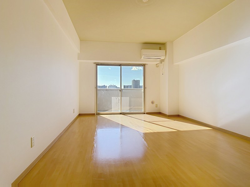 LOTUS MARSH元今泉 リビング