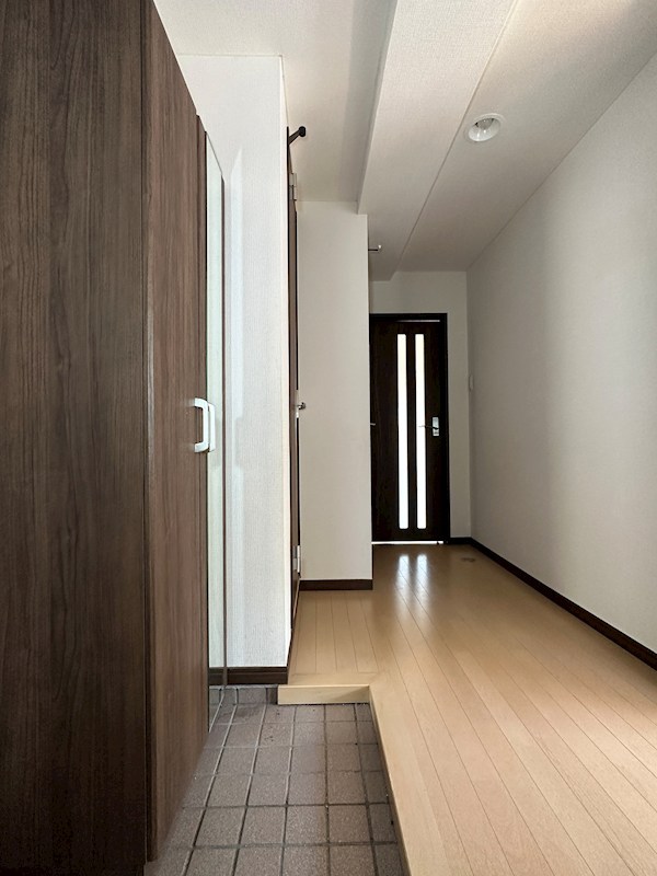 大曽ハイツ 玄関