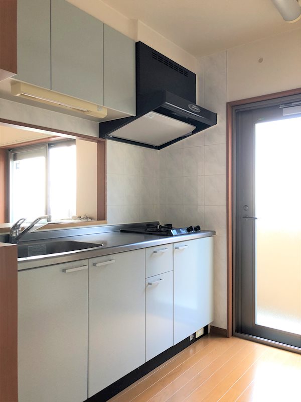 ロード＆スカイ キッチン