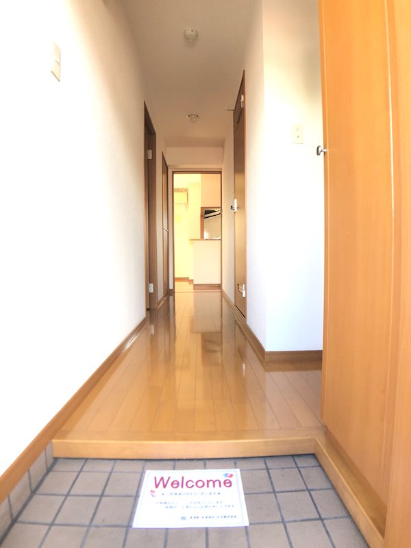 ロード＆スカイ 玄関