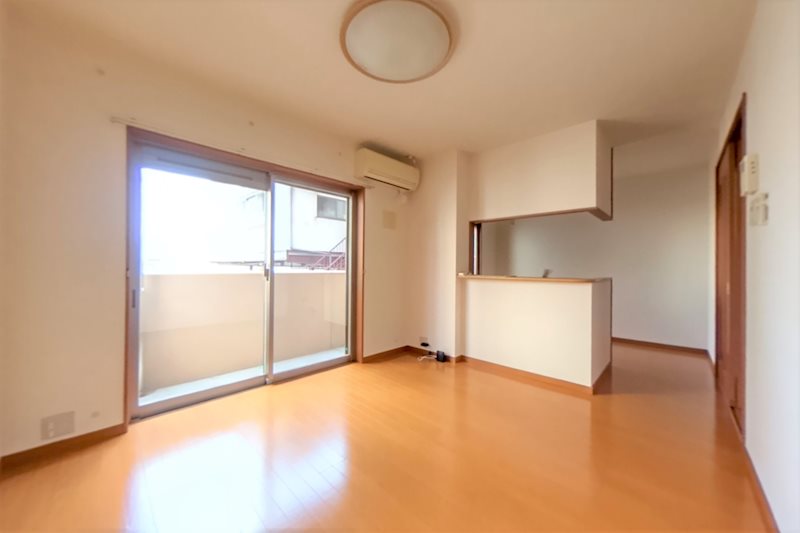 ロード＆スカイ リビング