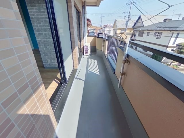 アルカサール泉が丘 ベランダ
