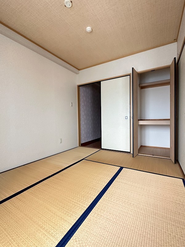 ケルムスコットコート その他8