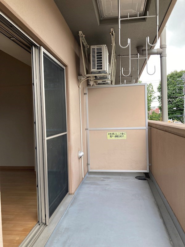 LOTUS MARSH元今泉 ベランダ