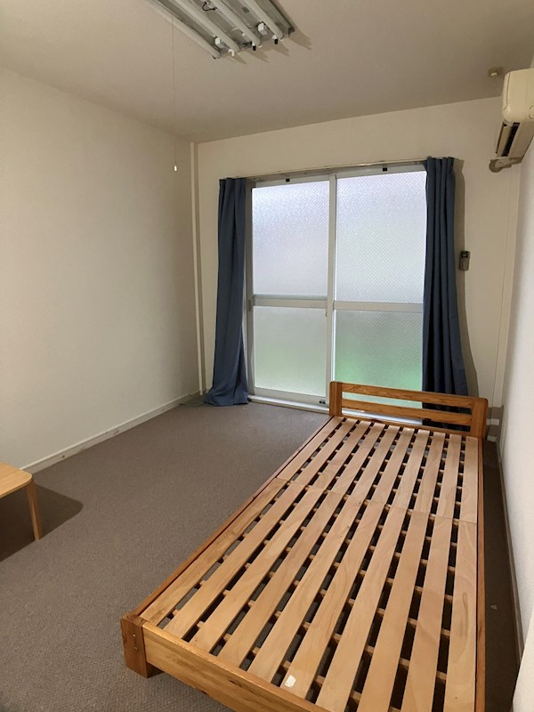 西川田第8レジデンス ベッドルーム