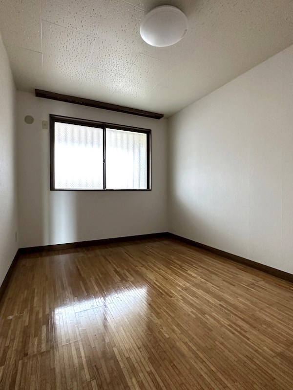 TMTビル ベッドルーム