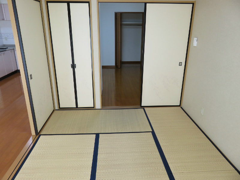 ケルムスコットコート その他3