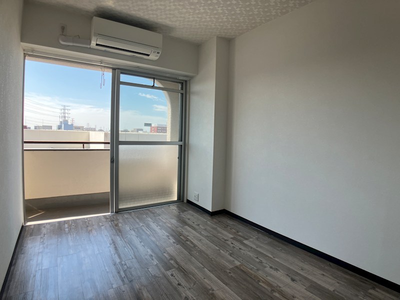 ひがしレジデンス ベッドルーム