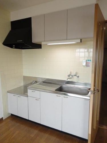 ロイヤルズマンション戸祭 キッチン