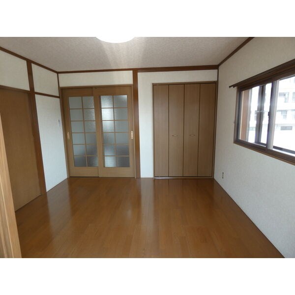 SUNキャッスル ベッドルーム