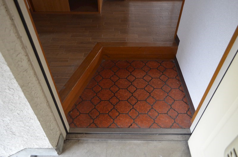 エトワール今泉 玄関