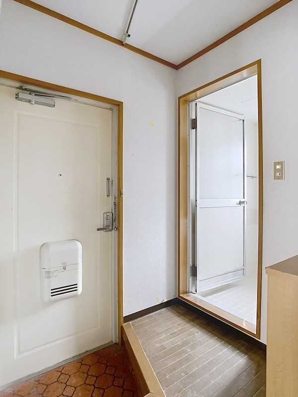 エトワール今泉 玄関