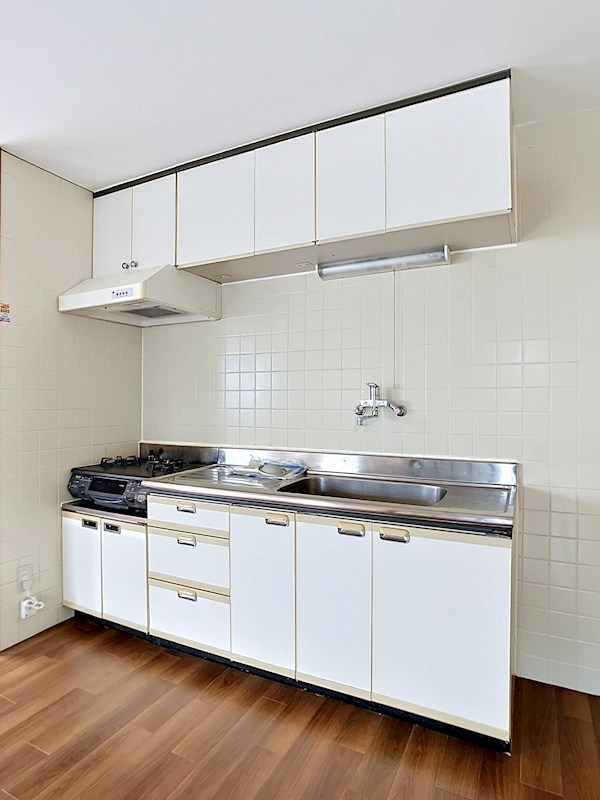 イステートハイツ中戸祭 キッチン