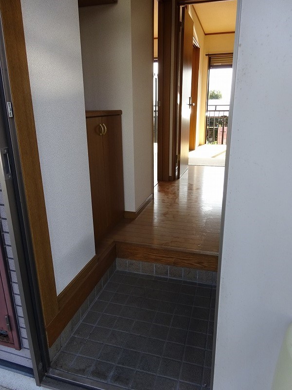 キャピタル 玄関