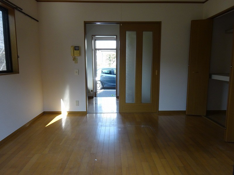 キャピタル リビング