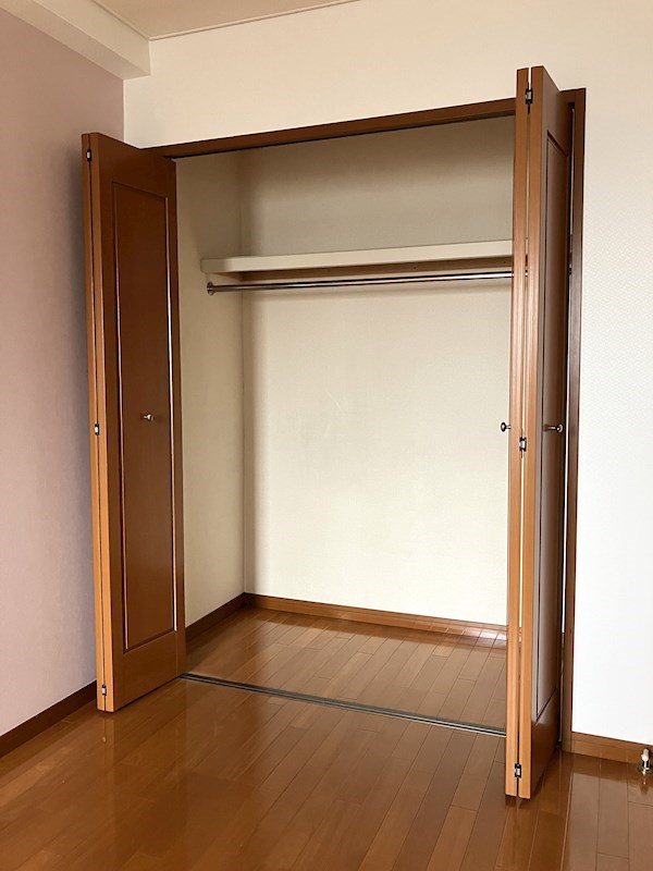 ケルムスコットコート その他3