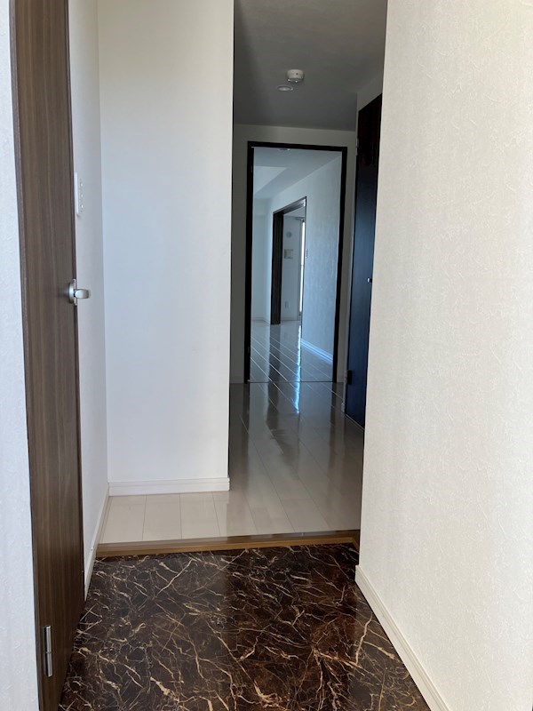 サンライズ宇都宮 玄関