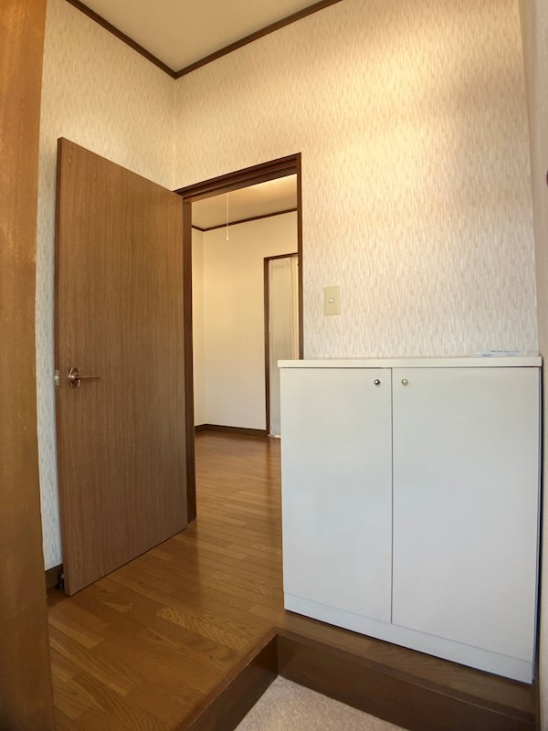 ハイツエクセレント　B 玄関