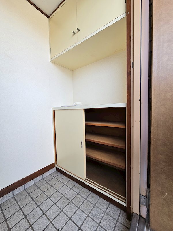 サクラアビタシオン 玄関