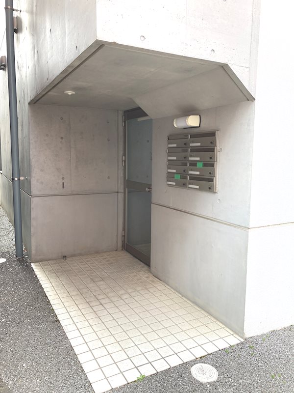 アローステート エントランス