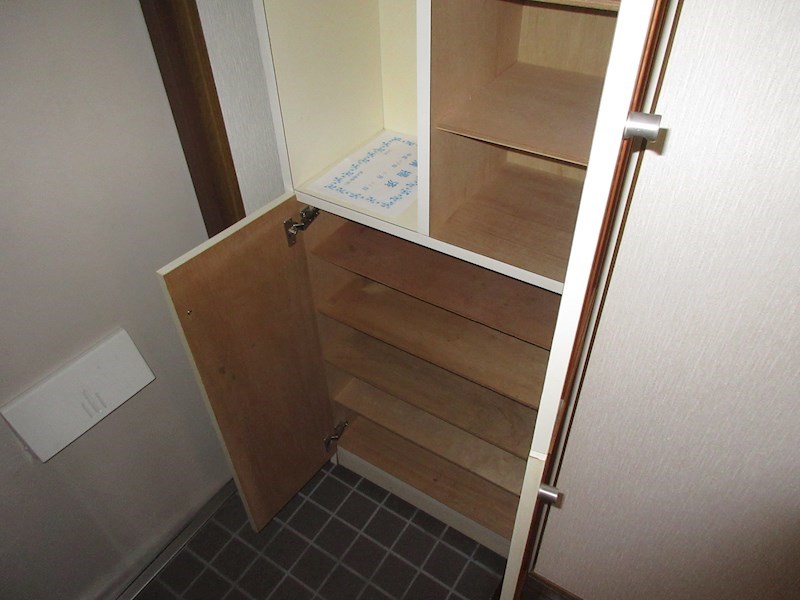 ベルヤナゼ その他16