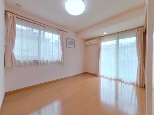 MAEDAシェアハウス（1階部分） ベッドルーム