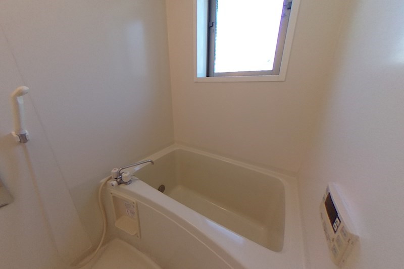 カサーレ西川田D棟 風呂画像