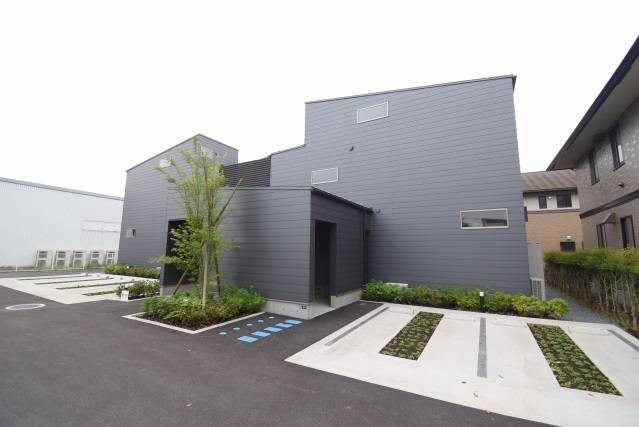 ヴィラ　エスポワール　本陣 101号室 外観