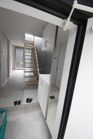 ヴィラ　エスポワール　本陣 玄関