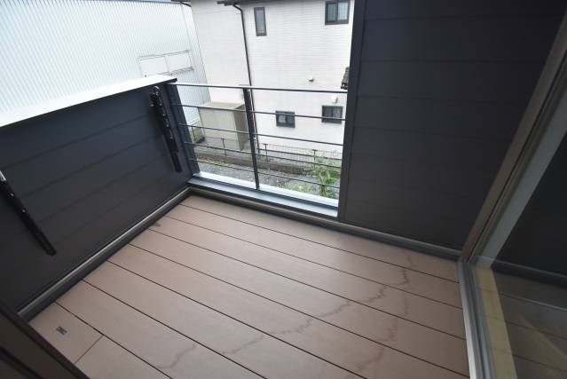 ヴィラ　エスポワール　本陣 ベランダ