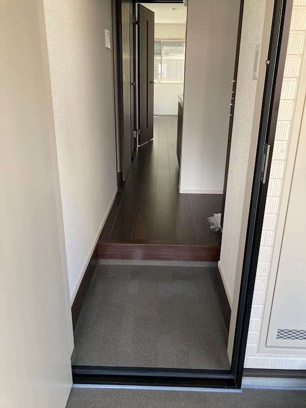 THE　HOUSE　UTSUNOMIYA 玄関