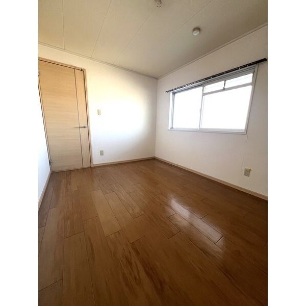 ベルフォーレA棟 ベッドルーム