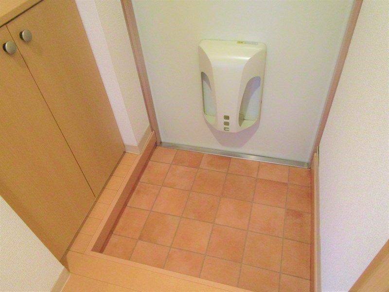 アンヴィラージュⅠ  玄関