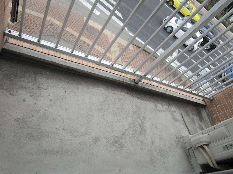 コスモス翔東今泉 ベランダ