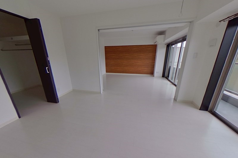 PLACIDES その他16