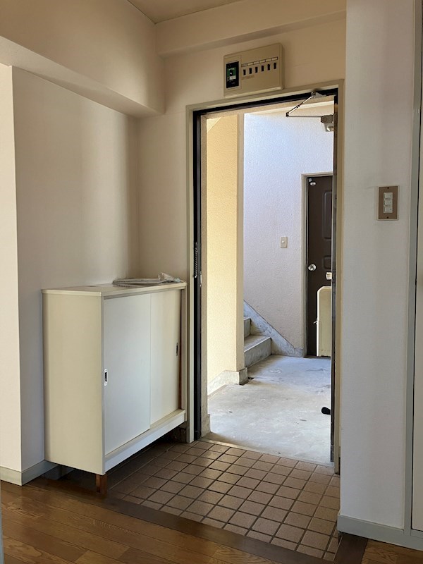 清住ハイツ 玄関