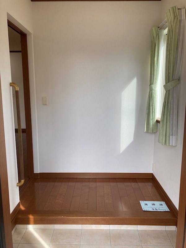 陽東7丁目須田貸家 玄関