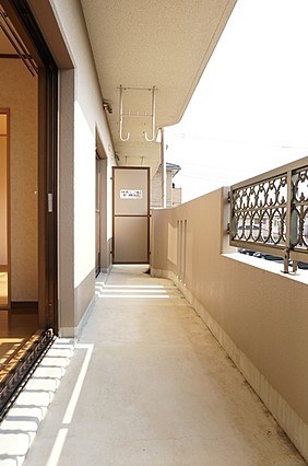 ファミーユA棟 ベランダ