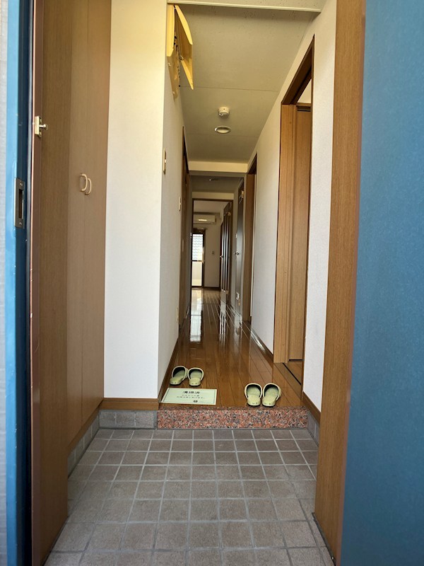 清和マンション 玄関