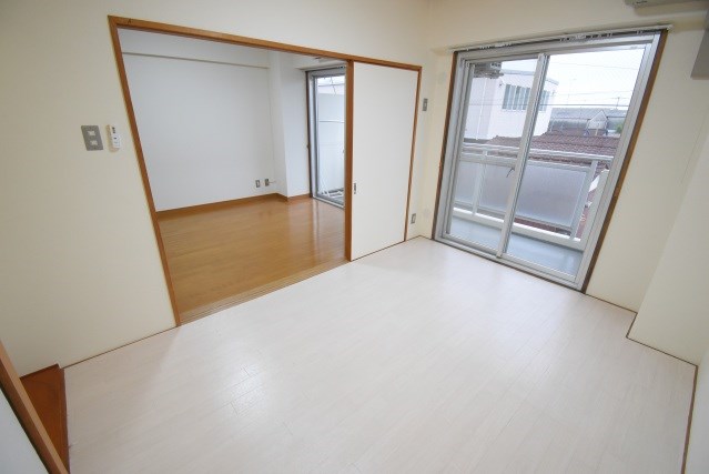 陽南イタリハイツ リビング