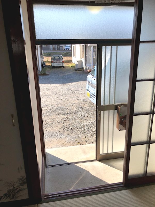 野沢町貸家 玄関