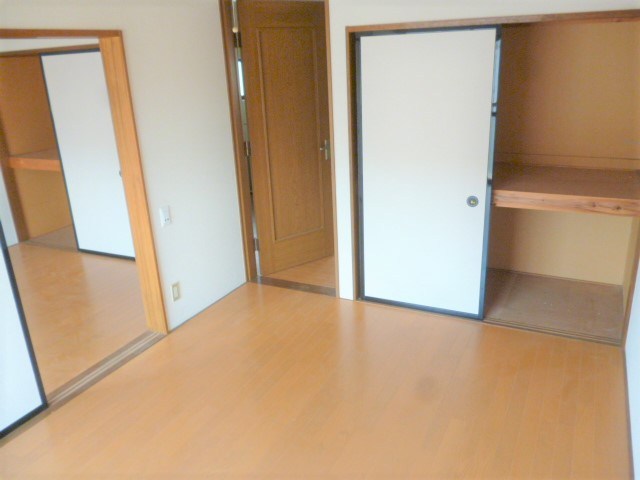 メゾンクマクラ ベッドルーム