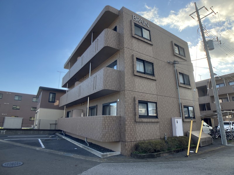 エル・ブランシェⅡ 201号室 外観