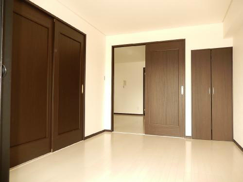 アーバンシェルB館 ベッドルーム