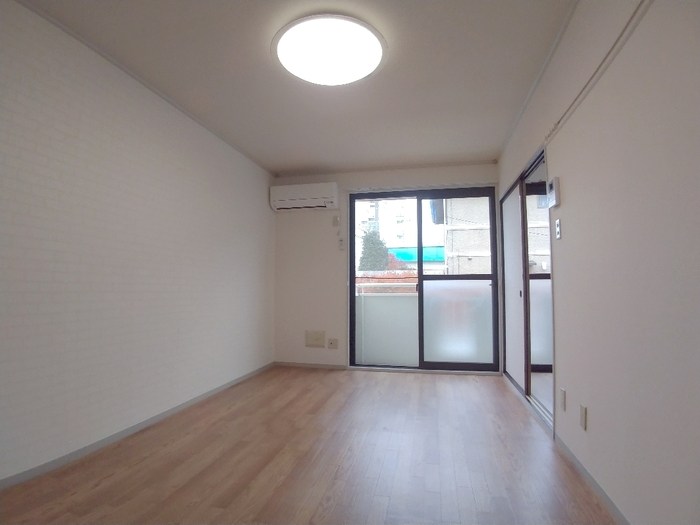 ガーデンハイツ   リビング