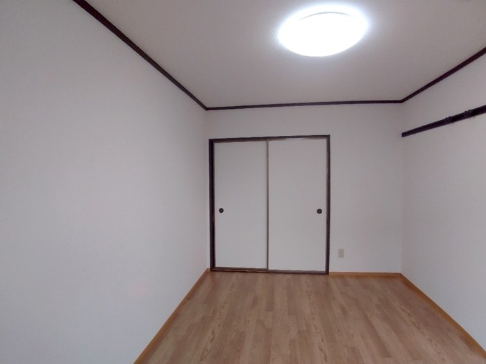 ガーデンハイツ   ベッドルーム