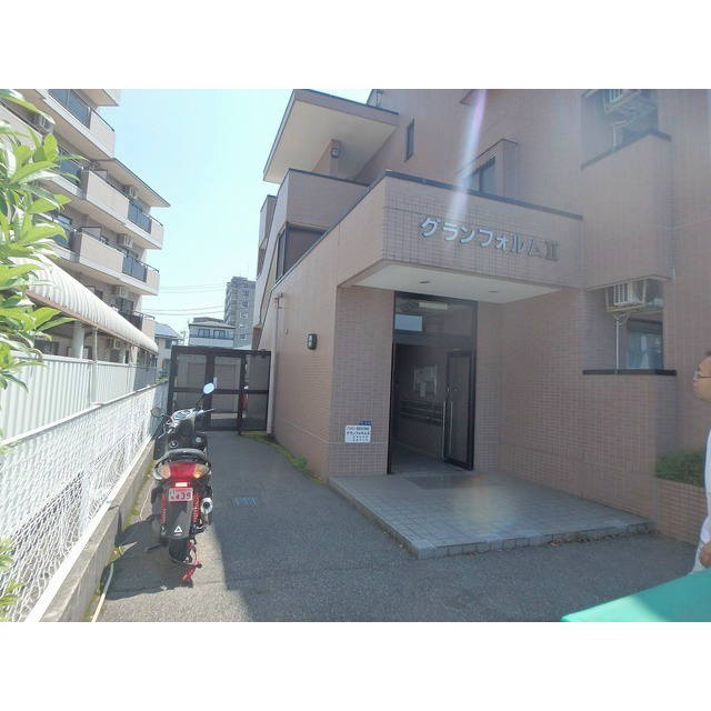 グランフォルムⅡ エントランス