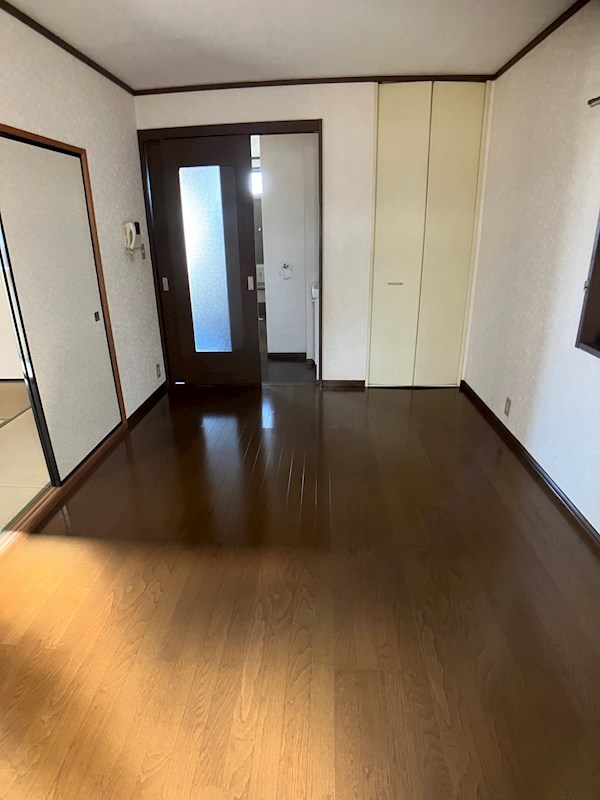 ドミールC ベッドルーム