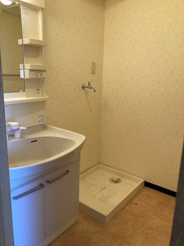 サン=テグジュビル その他2