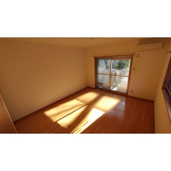 グリーンシャトリエⅡ リビング